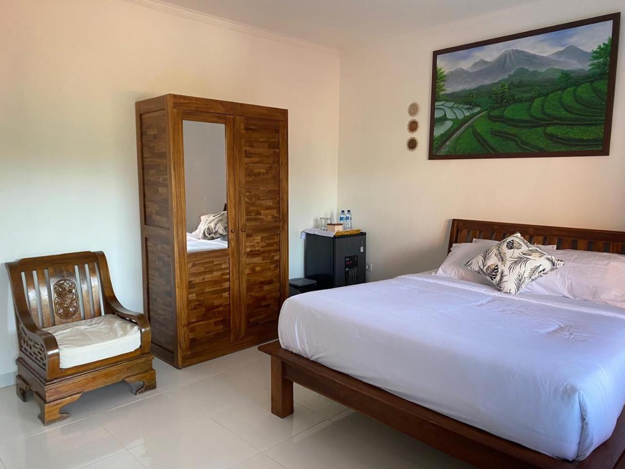 Manis Guest House Seminyak Kültér fotó