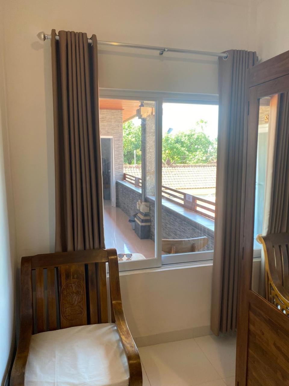 Manis Guest House Seminyak Kültér fotó